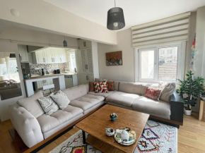 Cozy and bright apartment near Bosphorus